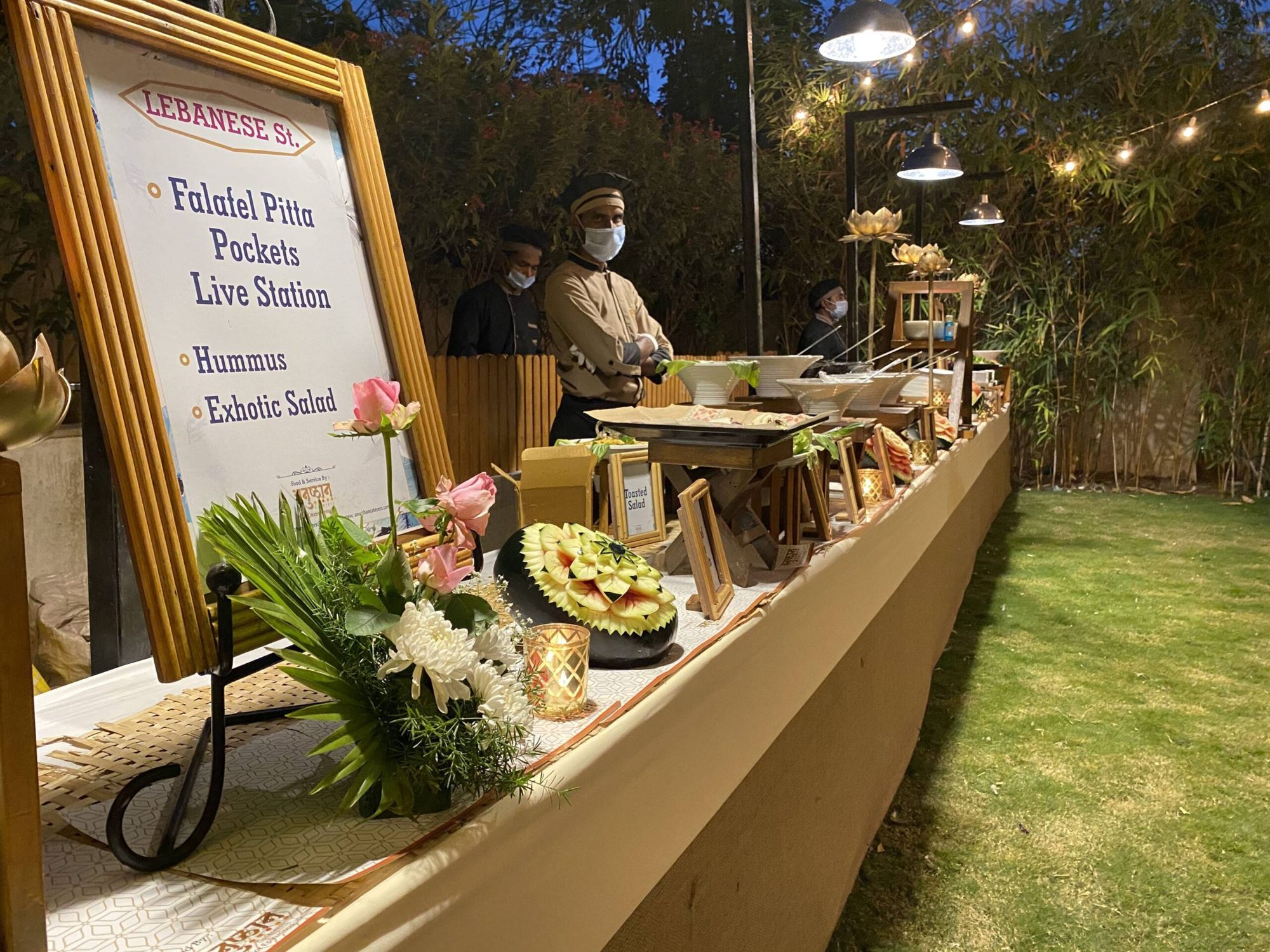 Falafel pita live station